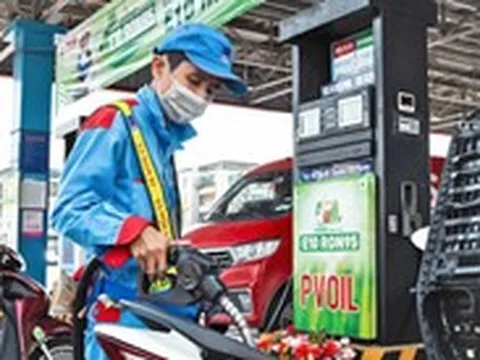 Giá xăng dầu tiếp tục giảm, xăng E10RON95 về mức trên  22.000 đồng/lít