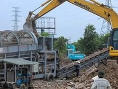 Hà Nội đẩy mạnh xử lý rác thải xây dựng