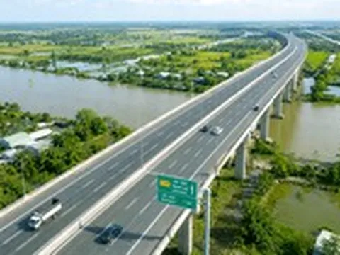 Sẽ ưu tiên làm cầu cạn cho các tuyến cao tốc mới ở miền Tây
