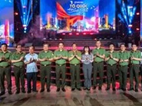 Chuỗi sự kiện 'Tổ quốc bình yên' tri ân nhân dân đã đồng hành cùng lực lượng an ninh