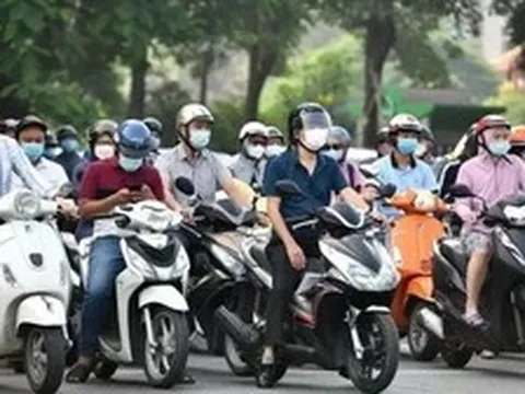 Chủ tịch Hà Nội giải thích lý do ‘thu hẹp’ đối tượng được hỗ trợ chuyển đổi sang xe điện