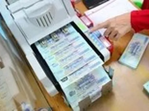 Người dân gửi hơn 10,5 triệu tỉ đồng vào ngân hàng, bỏ xa doanh nghiệp