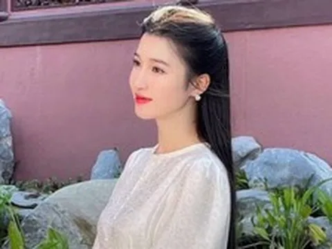Rầm rộ hình ảnh mới nhất của Á hậu Phương Nhi