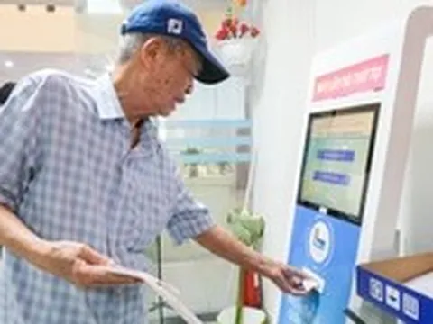 Tin tức sáng 15-6: Người từ 60 tuổi ở Hà Nội được hỗ trợ 100% mức đóng bảo hiểm y tế từ ngày 1-7
