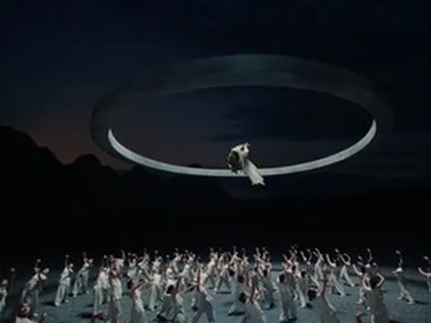 Ca nương Kiều Anh "gây choáng"