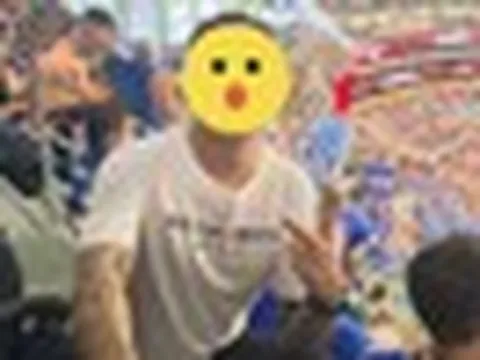 Nam ca sĩ Việt bay tận sang Mỹ để xem trực tiếp World Cup, netizen tò mò số tiền bỏ ra