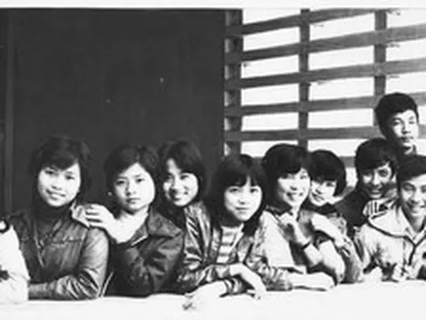 Nam sinh lớp Toán trường Chu Văn An đi thi Học sinh giỏi Quốc gia môn Văn, viết liền 24 trang, giành giải Nhất với số điểm tuyệt đối 10/10