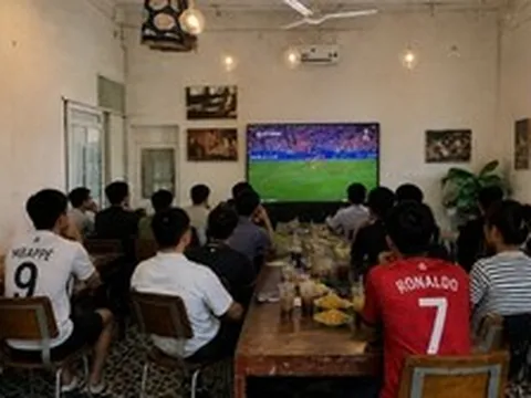 Hỏi ChatGPT: Xem toàn bộ 104 trận World Cup 2026 sẽ tiêu tốn bao nhiêu tiền điện?