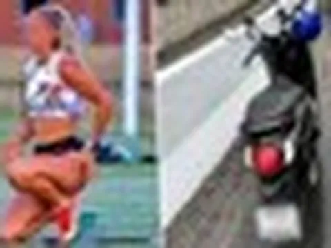Đang chạy xe trên đảo du lịch, cô gái trẻ không biết người thân phía sau đã tái mặt vì cảnh tượng này