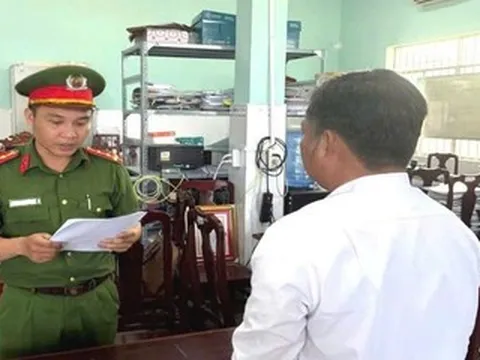 Khởi tố nguyên hiệu trưởng cùng kế toán tham ô hơn 660 triệu đồng