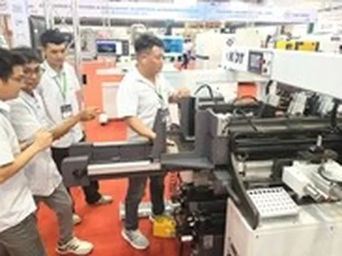 Nhập siêu chục tỉ USD, Việt Nam đang nhập những gì?