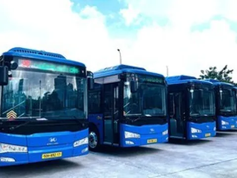 Thêm 2 tuyến xe buýt tại TPHCM chuyển sang điện