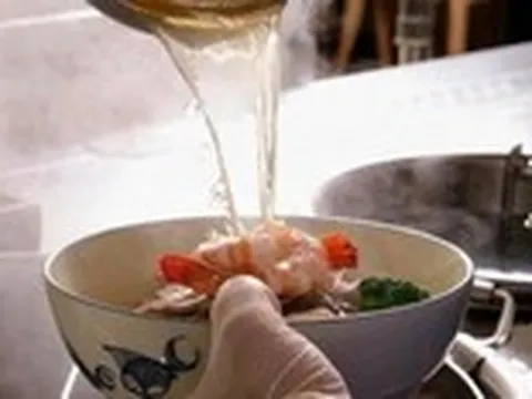 3 đời giữ lửa cho tô hủ tiếu thơm ngon giữa lòng Sài Gòn