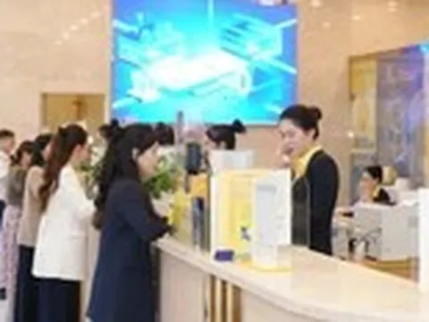 FiinRatings xếp hạng tín nhiệm Nam A Bank ở mức A-, triển vọng 'ổn định'