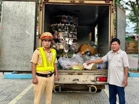CSGT chặn xe tải chở gần 550 sản phẩm nghi hàng giả