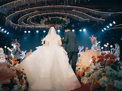 Câu mẹ chồng phát biểu trước hội hôn trong ngày cưới tôi nghe thì ai cũng vui, chỉ có tôi biết ẩn ý như kim châm trong đó