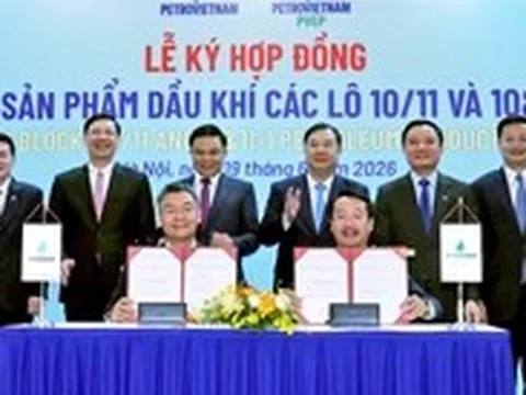 Ký loạt hợp đồng dầu khí tại các lô, mỏ Sư Tử Trắng cung ứng khí cho Đông Nam Bộ