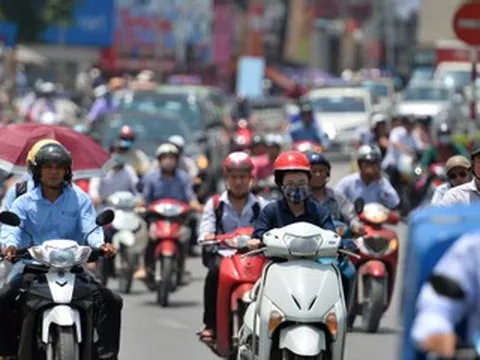 Miền Bắc nắng nóng 'đổ lửa': Hà Nội, Hưng Yên, Ninh Bình là tâm điểm 39 độ