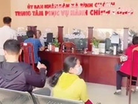 Bình Chánh làm thêm giờ phục vụ người dân, rút ngắn thời gian giải quyết thủ tục hành chính