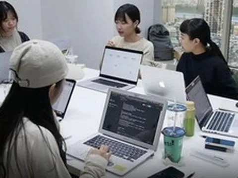 5 “luật ngầm” trong giao tiếp, ai đi làm cũng cần biết: Đừng tự biến mình thành kẻ vô duyên