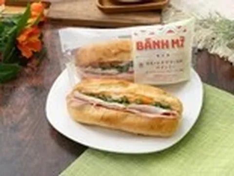 Bánh mì Việt Nam sắp 'đổ bộ' chuỗi cửa hàng tiện lợi tại Nhật