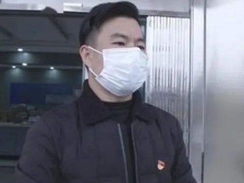 Người đàn ông gửi tiết kiệm gần 1 tỷ đồng, 15 năm sau tá hỏa khi tài khoản chỉ còn hơn 7 triệu vì "tài khoản không định danh"