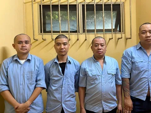 Bắt nhóm đối tượng cá độ bóng đá qua mạng, giao dịch hàng chục tỷ đồng