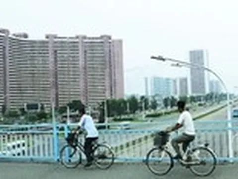 Chuyện chưa kể sau trang báo - Kỳ 4: Những ngày đặc biệt ở Triều Tiên