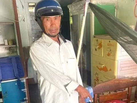 Đạp ngã cụ ông bán vé số 73 tuổi, cướp 40 triệu đồng