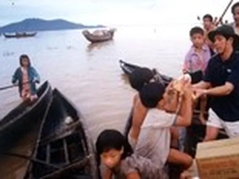 Chuyện chưa kể sau trang báo - Kỳ 5: Cái máy ảnh digital tự hào của phóng viên Tuổi Trẻ