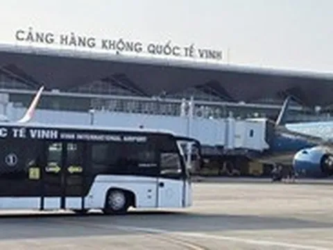 Từ 1-7 khai thác thêm chặng bay Vinh - Cam Ranh