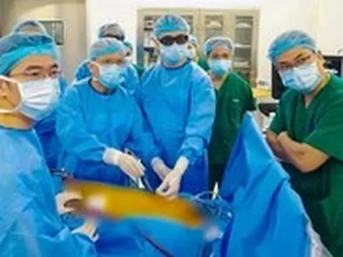Cô gái 23 tuổi bất ngờ phát hiện có 'lỗ thủng' ở tim