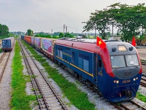 Vì sao dự án đường sắt hơn 203.000 tỷ đồng Lào Cai - Hà Nội - Hải Phòng chậm tiến độ?