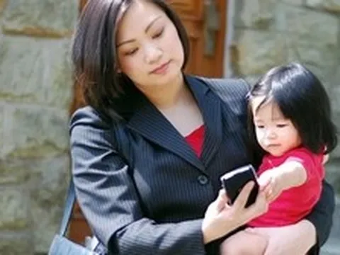 Con cái của cha mẹ học vấn cao và cha mẹ học vấn thấp khác nhau ở điểm nào? Câu trả lời bất ngờ của những người từng trải