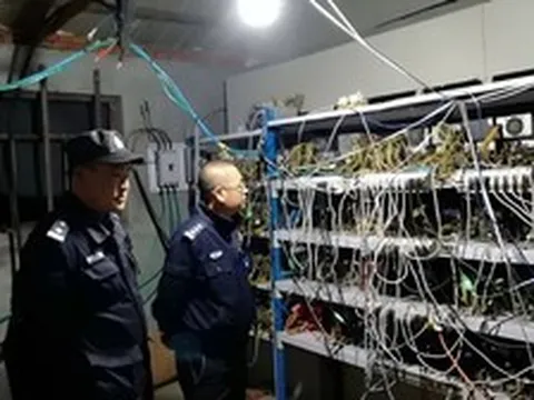 Phát hiện căn nhà không người ở vẫn phát sinh 1 triệu đồng tiền điện mỗi tháng: Cảnh sát ập vào, sững sờ trước cảnh tượng bên trong