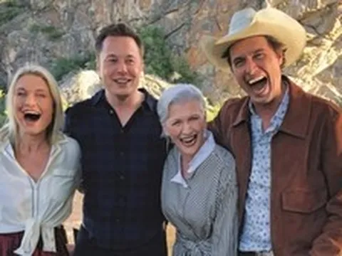 Mẹ tỷ phú Elon Musk chỉ cách nuôi dạy con thành tài: 1 ĐIỀU tuyệt đối không nên làm, nhưng nhiều cha mẹ Việt vẫn lặp lại mỗi ngày