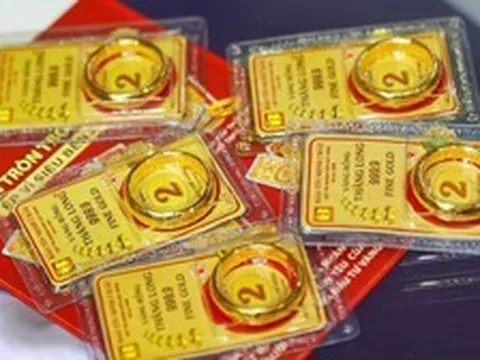 Tôi giữ vàng suốt 10 năm, nhưng đến lúc cần tiền lại không muốn bán