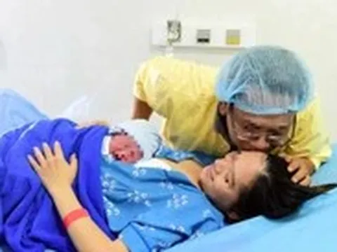 Từ 1-7, sinh đủ 2 con được ưu tiên mua nhà ở xã hội, tăng thời gian nghỉ thai sản