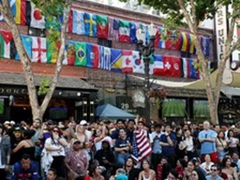 Nổ súng tại khu cổ vũ World Cup, ít nhất một người thiệt mạng, 1 người nguy kịch
