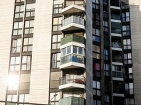 "Tôi không thể thở" - Lời kêu cứu bi thương của người dân Pháp trước đợt nắng nóng kỷ lục
