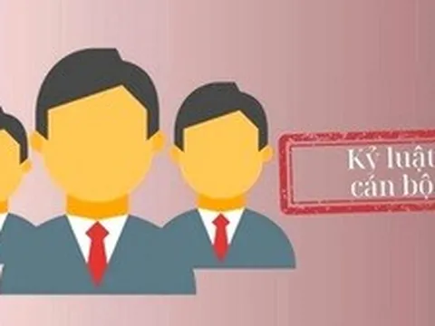 Chưa kỷ luật viên chức nam góa vợ và đang nuôi con dưới 12 tháng tuổi