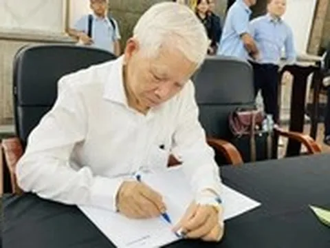 Tiễn biệt GS Nguyễn Đình Hối, một tượng đài của ngành y