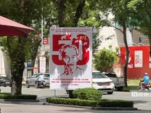 Tp.HCM rực rỡ cờ hoa hướng tới kỷ niệm 50 năm mang tên Chủ tịch Hồ Chí Minh