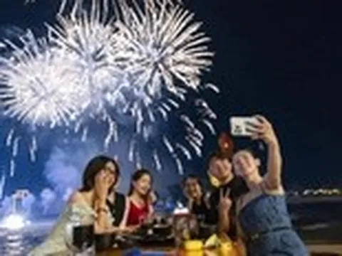 Tham vọng tạo nên 'kinh đô giải trí không ngủ' của Nha Trang