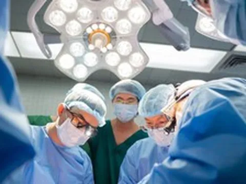 Không cần sang Thái Lan hay Singapore, Việt Nam có 1 bệnh viện đa khoa trung ương cấp quốc gia với 4150 bác sĩ, nhân viên y tế đầu ngành, vừa lần đầu tiên lọt top "bệnh viện tốt nhất châu Á năm 2026"