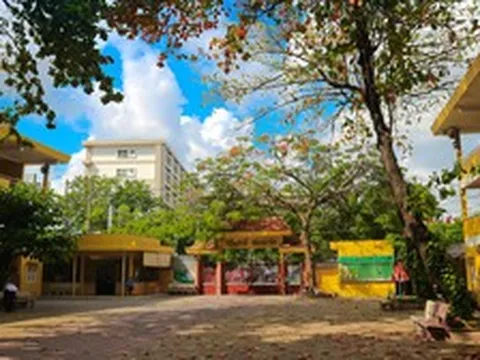 Ngôi trường cấp 3 hơn 10 năm liên tiếp giữ "ngôi vương" điểm chuẩn vào lớp 10 TP.HCM