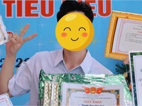 Sao nhí Vbiz thông báo đỗ thủ khoa