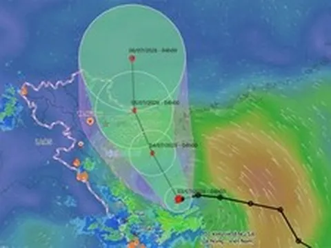 Biển Đông đón bão số 1 giật cấp 10, hướng về vùng biển Quảng Ninh - Hải Phòng