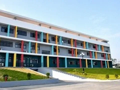 NÓNG: Bộ Giáo dục và Đào tạo thông tin ban đầu vụ 147 điểm 10 môn Toán ở Tuyên Quang