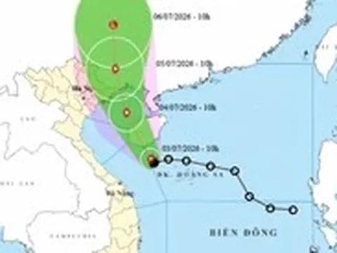 Bão số 1 có thể gây gió mạnh ven biển Quảng Ninh - Hưng Yên, dông lốc đánh chìm tàu cá ở Cô Tô
